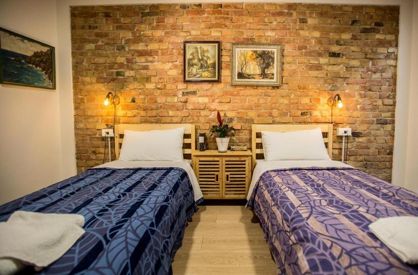 B&B Artistic image 1