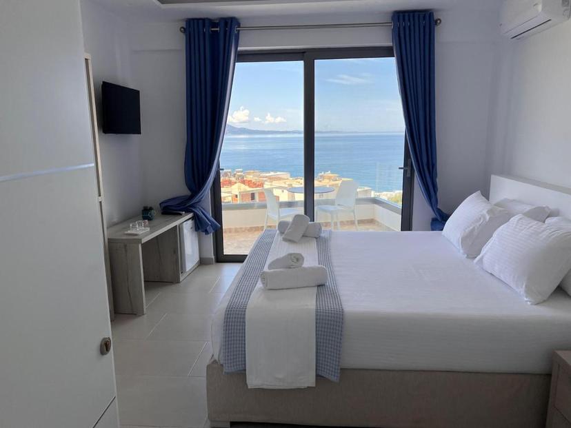 Sea View Hotel image 1