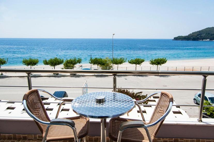 Dhima Hotel image 2