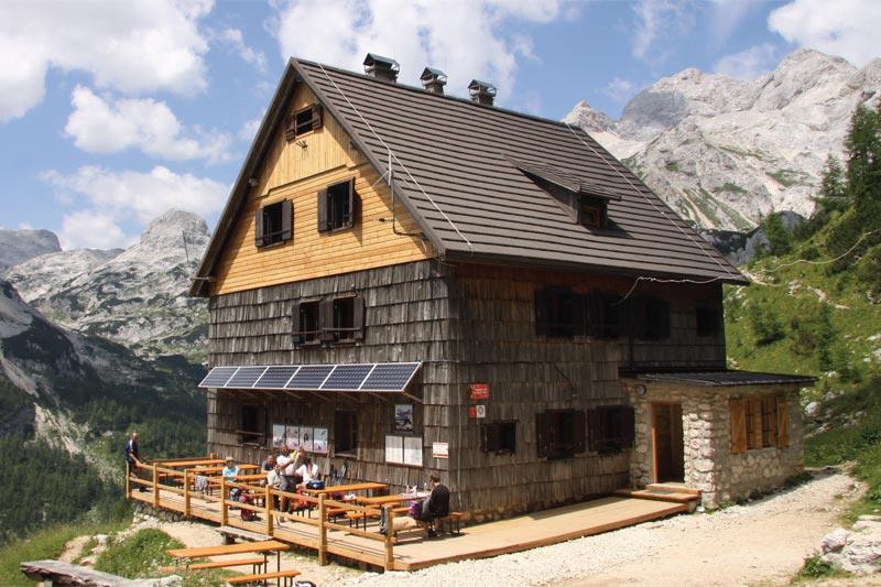 Vodnikov dom image 1