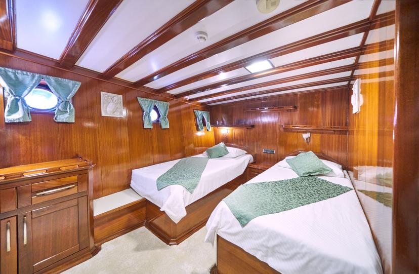 Twin Cabins (x 2) image 2