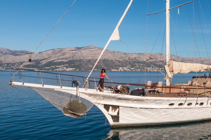 Amenities & Features image 3