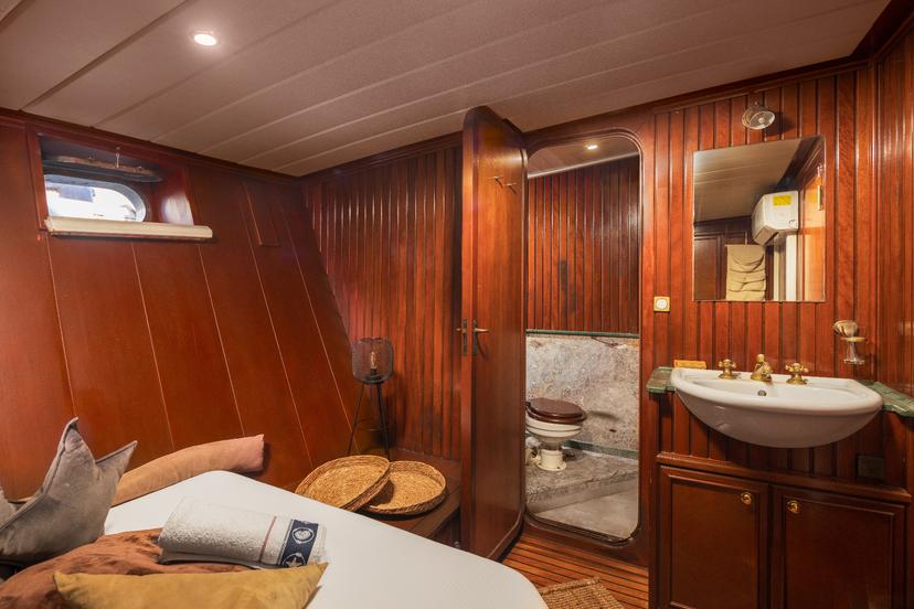 Double Cabin (x5) image 4