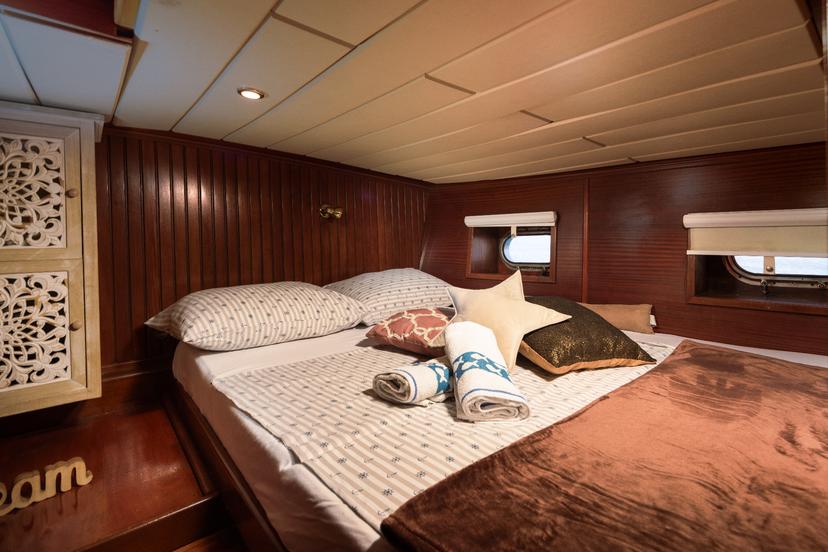 Double Cabin (x5) image 6