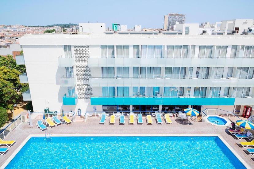 Aparthotel Ona Palamós image 1