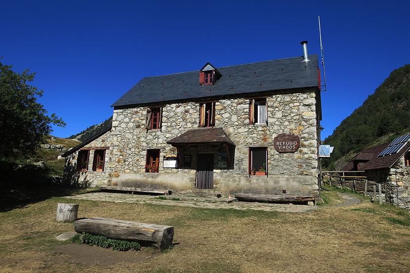 Refugio Viadós image 1