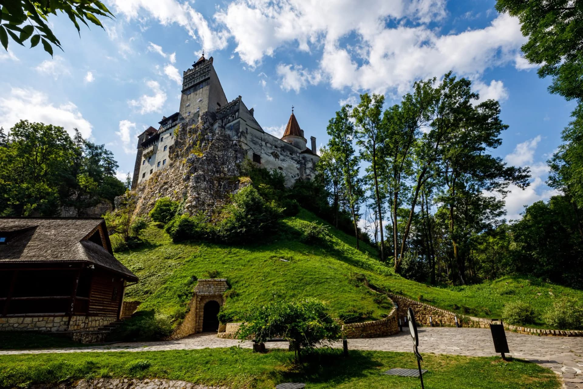 Spectacular Dracula castle near Brasov, Bran, Transylvania, Romania, Europe
