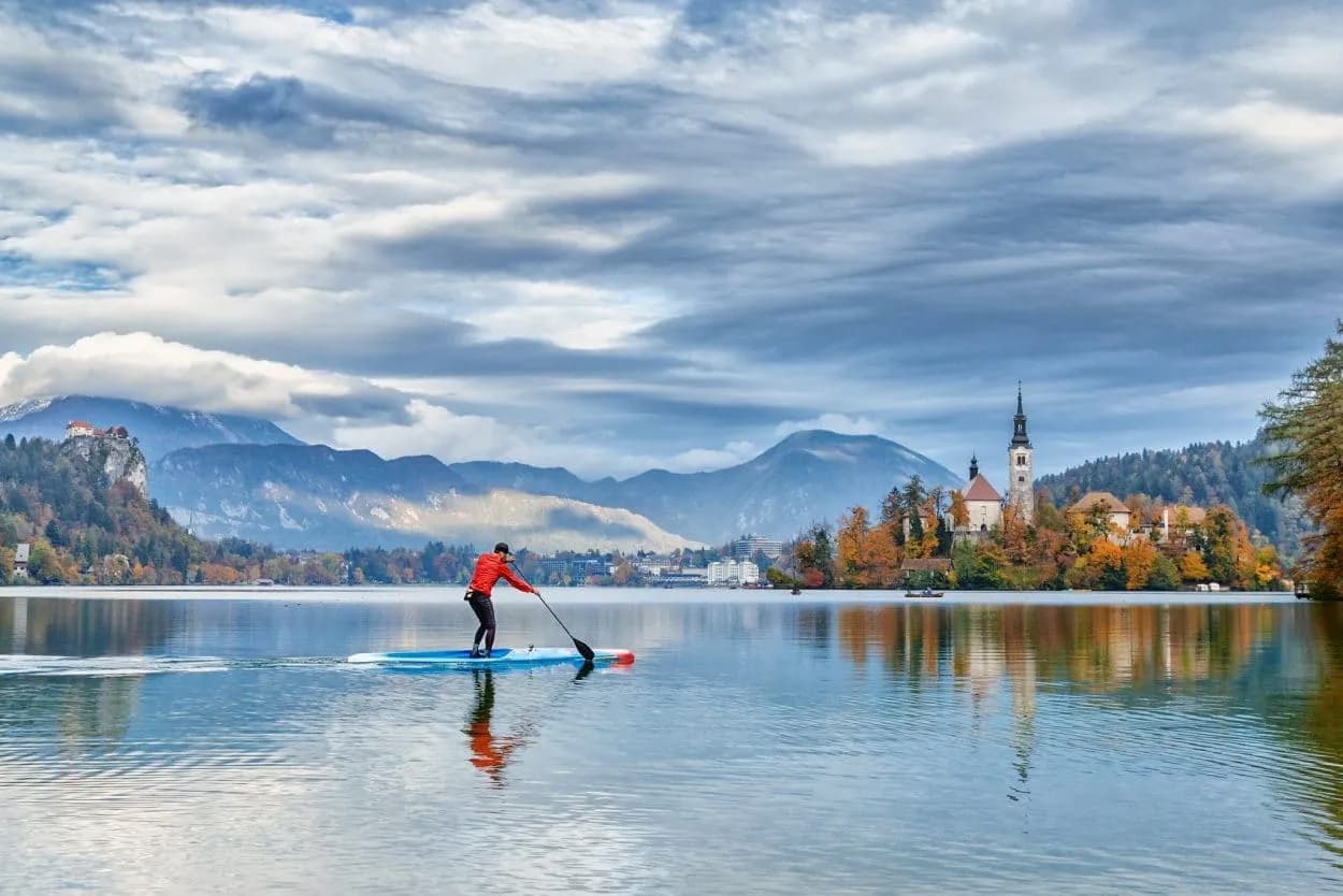 stand up paddling on lake bled