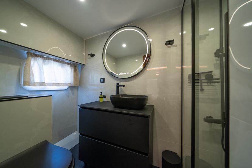 Double Cabin (x3) image 3