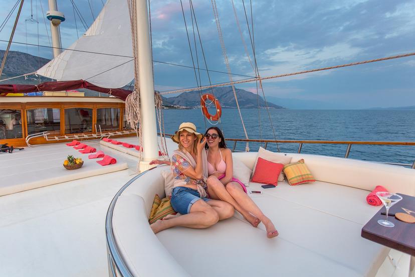 Amenities & Features image 2