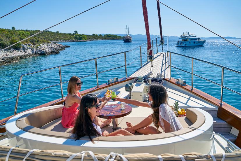 Amenities & Features image 2