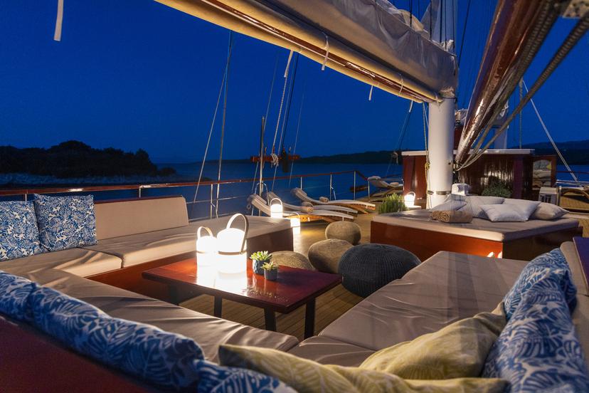 Amenities & Features image 4