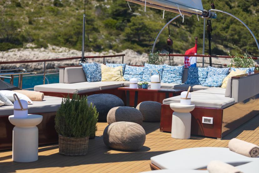 Amenities & Features image 3