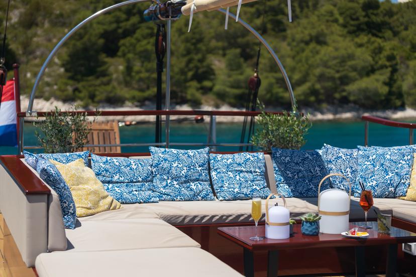 Amenities & Features image 2