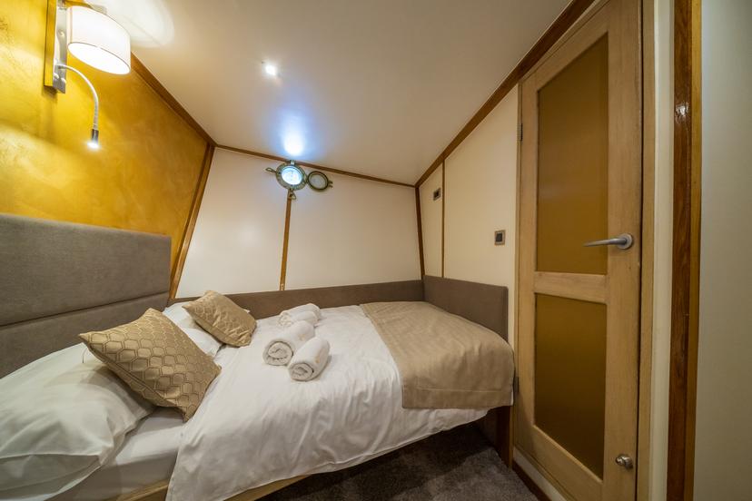 Double Cabin (x8) image 3