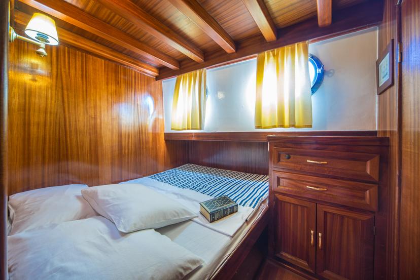 Double Cabin (x4) image 2