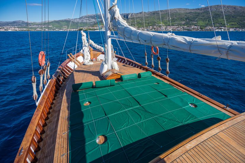 Amenities & Features image 1