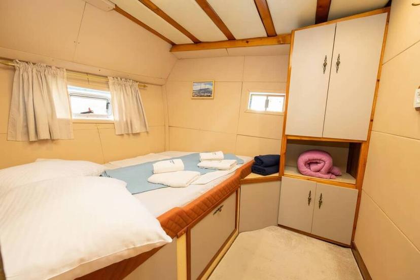 Double Cabin (x4) image 2