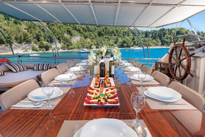 Cuisine Onboard image 1