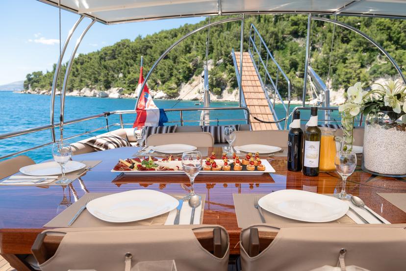 Cuisine Onboard image 2