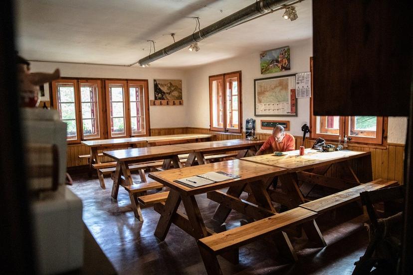 Refugi Sant Jordi image 3