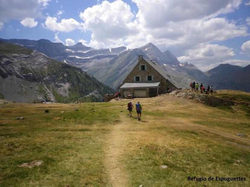 Refugio de Pineta image 1
