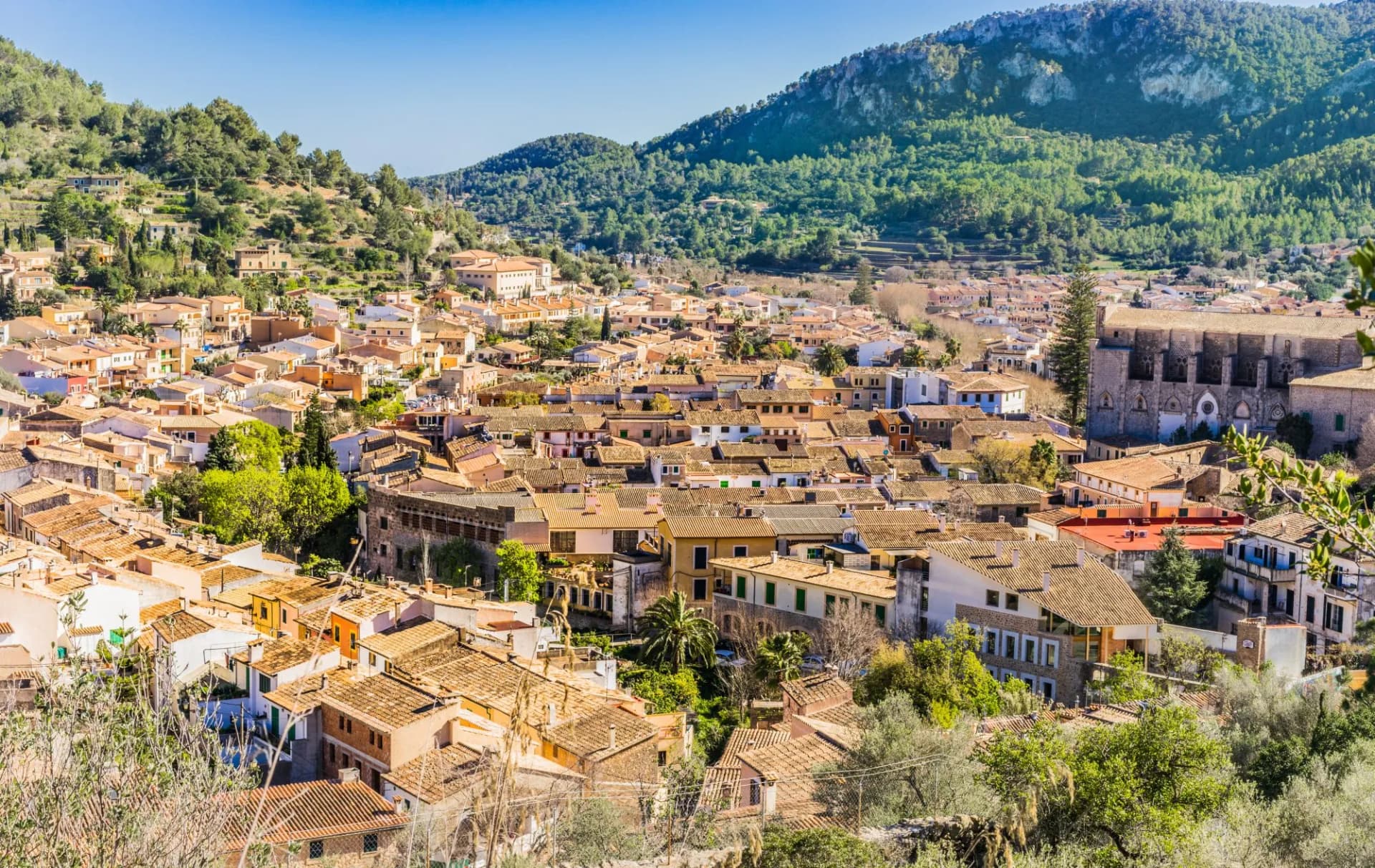 esporles panorama view