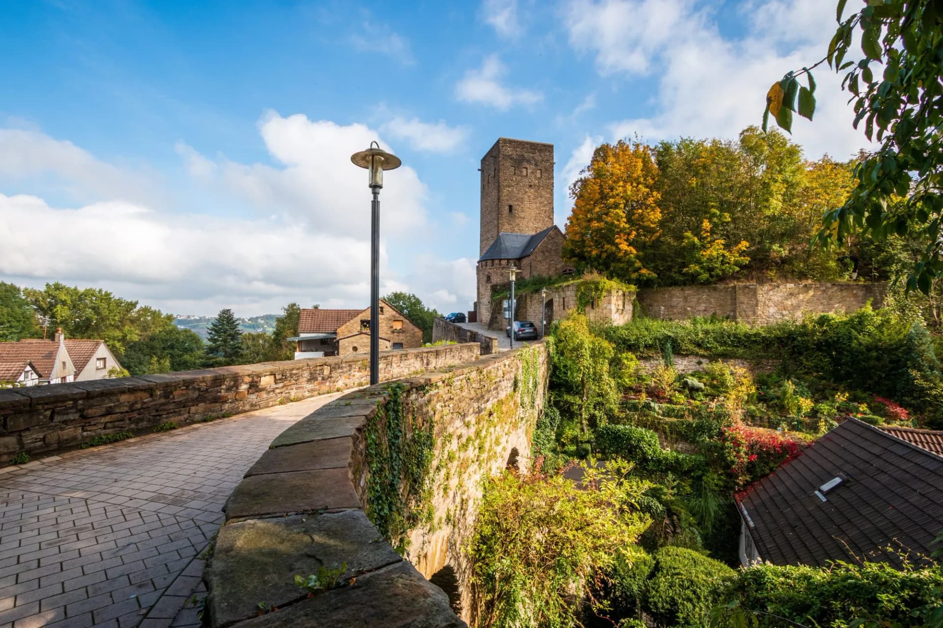 Blankenstein, Ort und Burg bei Hattingen