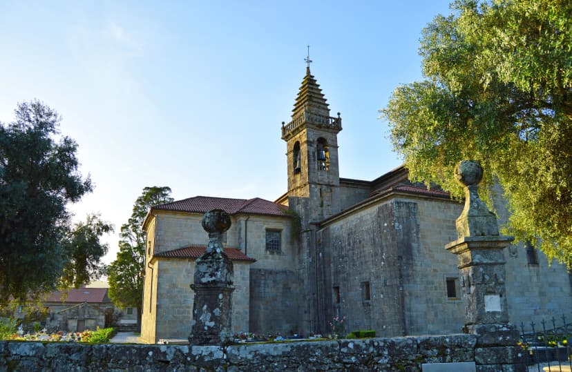 Iglesia de Santa María de Iria Flavia (Igrexa de Santa María) en Padrón, provincia de La Coruña, comarca del Sar, Galicia, España.