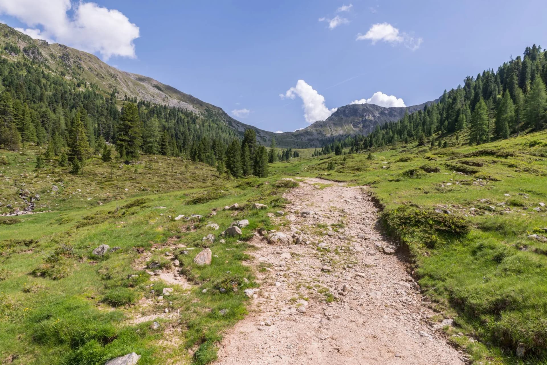 Wanderung in den Nockbergen zu dem Rosaninsee und den großen Königsstuhl, Österreich