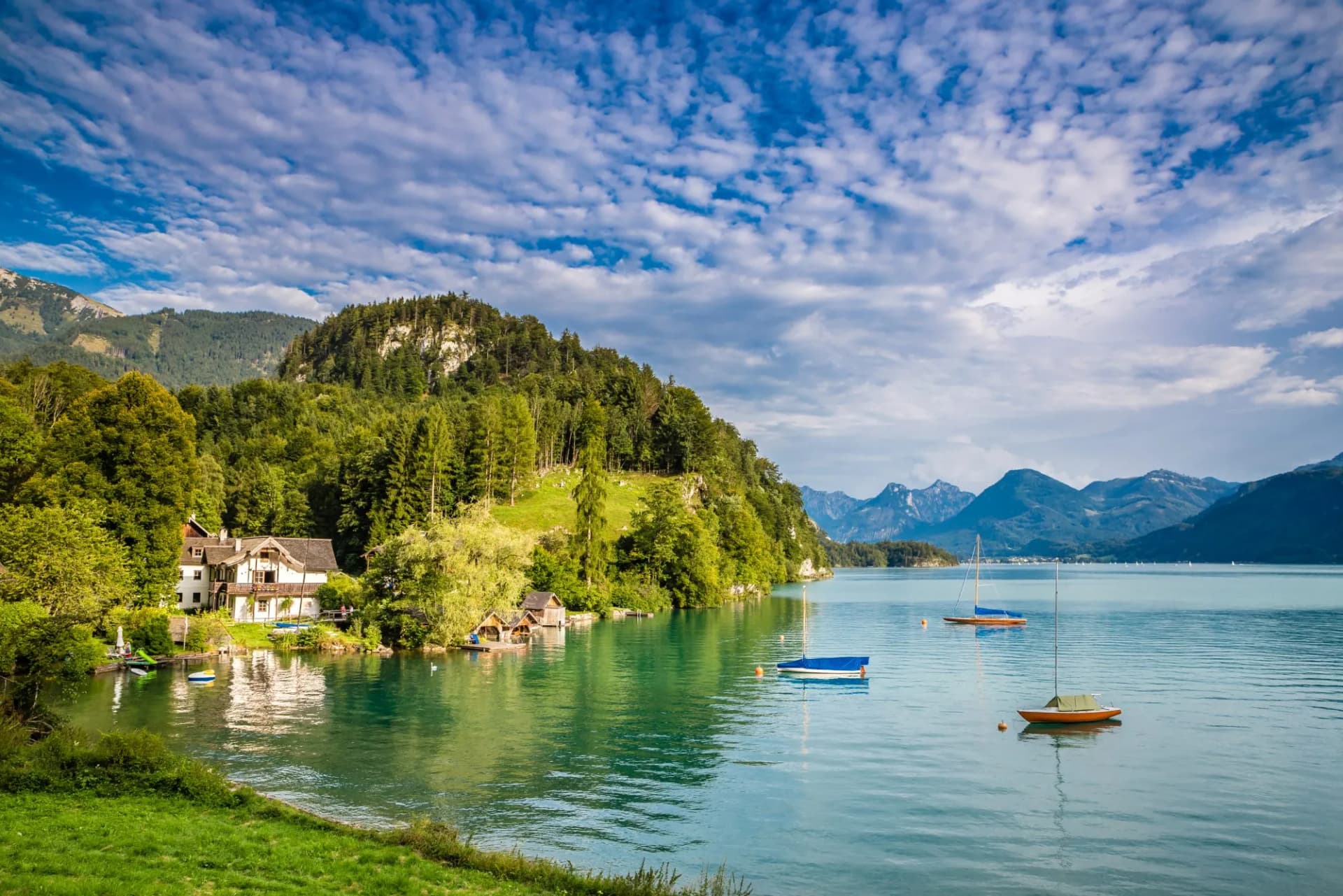 Lake Wolfgang (Wolfgangsee)- Salzkammergut,Austria