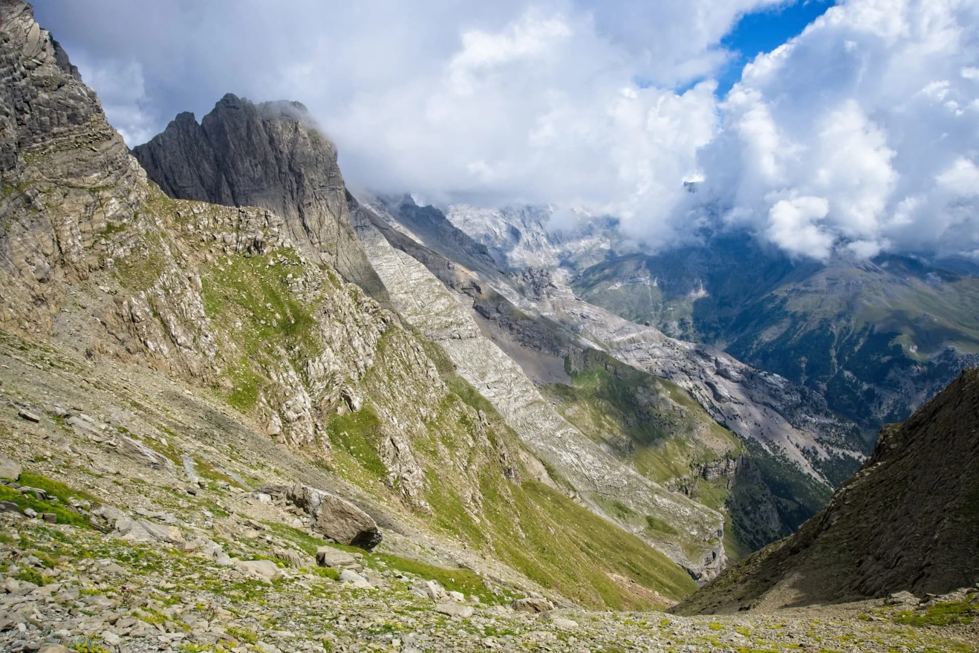 View from the hiking route to the Balcón de Pineta, high above the Pineta Gorge